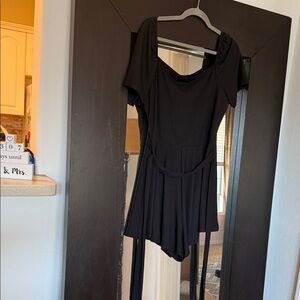 SHEIN Black Ribbed Short Sleeve Romper with Scoop Neck